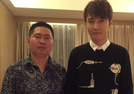 广州高德与明星合影